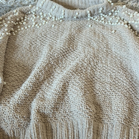 POL Chenille Sweater with Pearl and Ruffle details - Picture 2 of 6